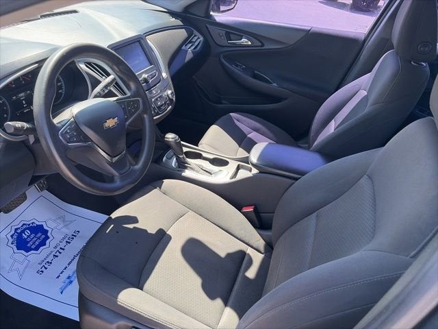 2017 Chevrolet Malibu LS