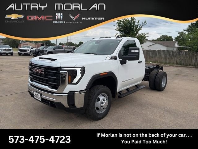 2026 GMC Sierra 3500 HD Chassis Cab Pro