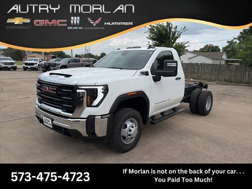 2026 GMC Sierra 3500 HD Chassis Cab Pro