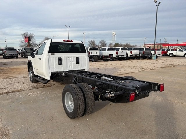 2026 GMC Sierra 3500 HD Chassis Cab Pro