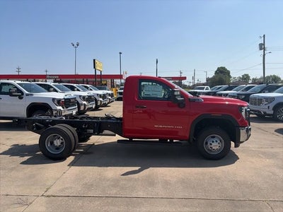 2026 GMC Sierra 3500 HD Chassis Cab Pro