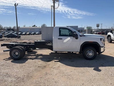 2026 GMC Sierra 3500 HD Chassis Cab Pro