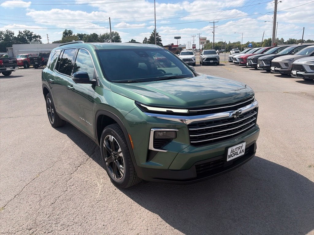 2027 Chevrolet Traverse LT