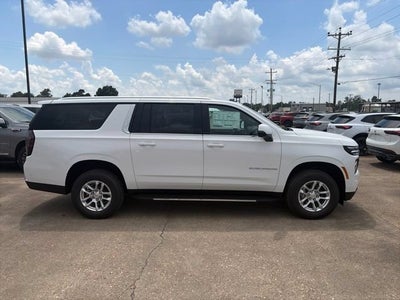 2026 Chevrolet Suburban LT