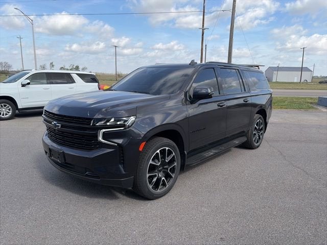 2023 Chevrolet Suburban RST