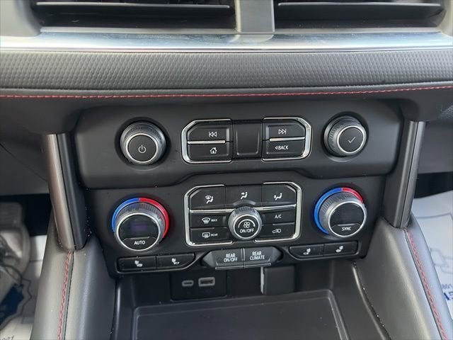 2023 Chevrolet Suburban RST