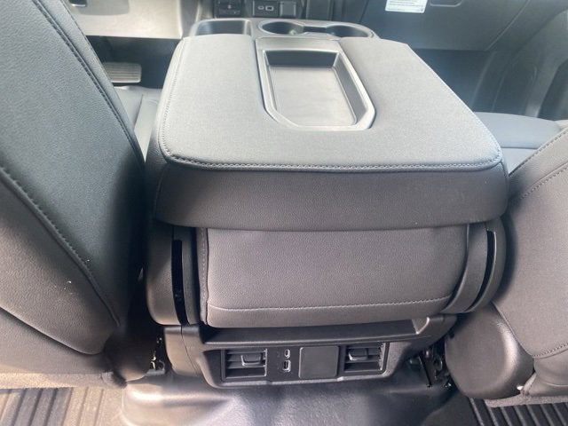 2025 GMC Sierra 2500 HD Pro