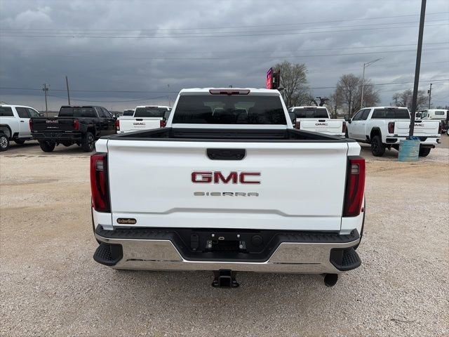 2026 GMC Sierra 3500 HD Pro DRW