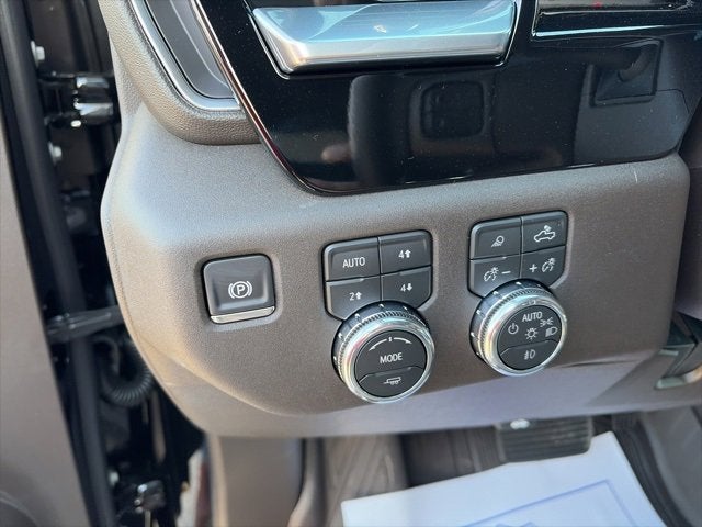 2026 GMC Sierra 3500 HD SLT DRW