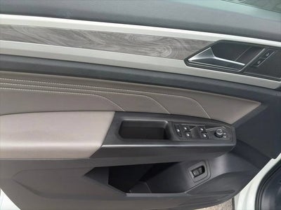 2022 Volkswagen Atlas Cross Sport 3.6L V6 SE w/Technology