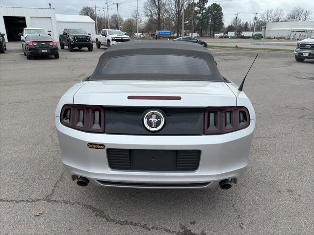 2013 Ford Mustang V6