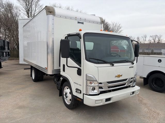 2025 Chevrolet Low Cab Forward 4500 NA