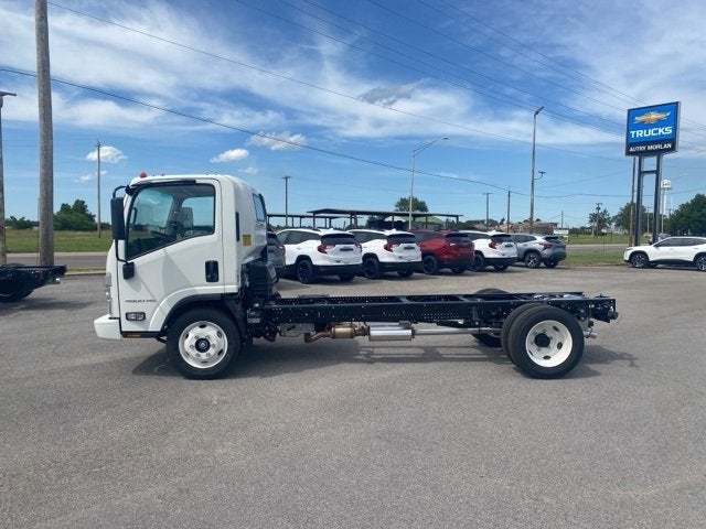 2024 Chevrolet Low Cab Forward 4500 NA