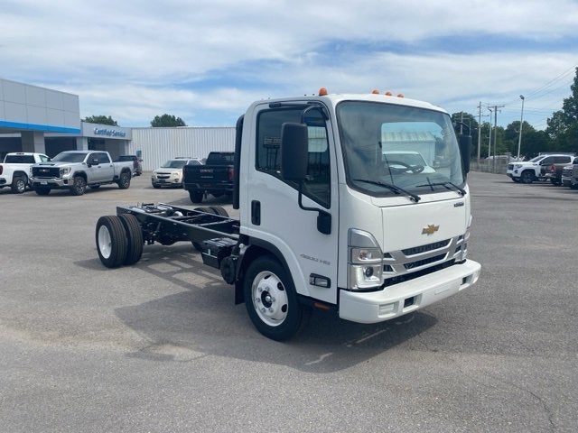 2024 Chevrolet Low Cab Forward 4500 NA
