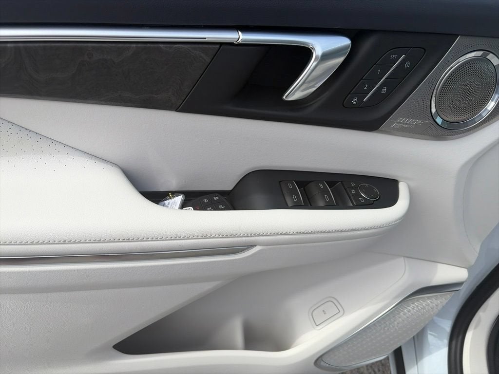 2027 Buick Enclave Avenir