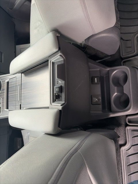 2021 Toyota Sienna Limited