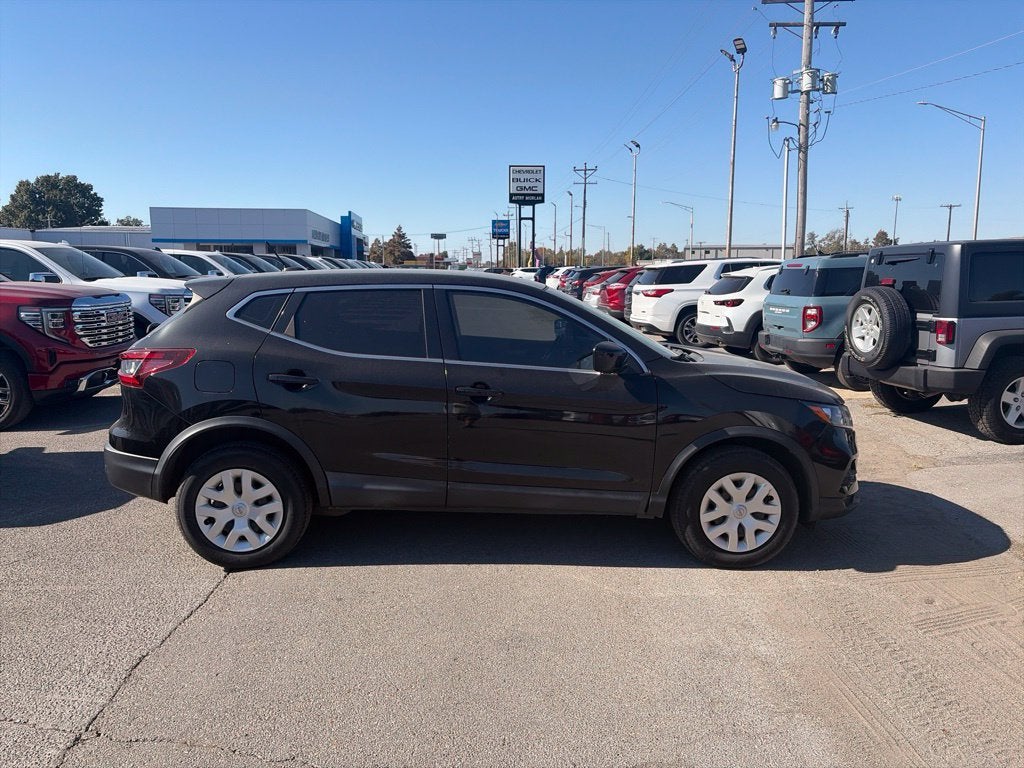2020 Nissan Rogue Sport S