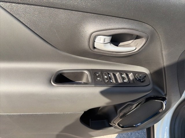 2023 Jeep Renegade Altitude