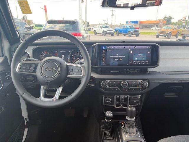 2026 Jeep Wrangler 4-Door Sahara 4x4