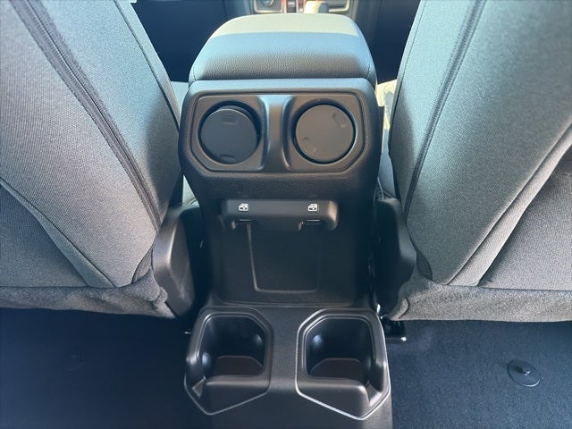 2026 Jeep Wrangler 4-Door Sport RHD 4x4