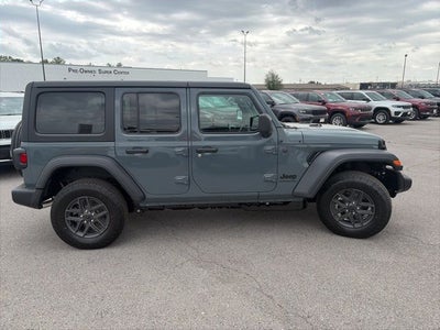 2026 Jeep Wrangler 4-Door Sport RHD 4x4