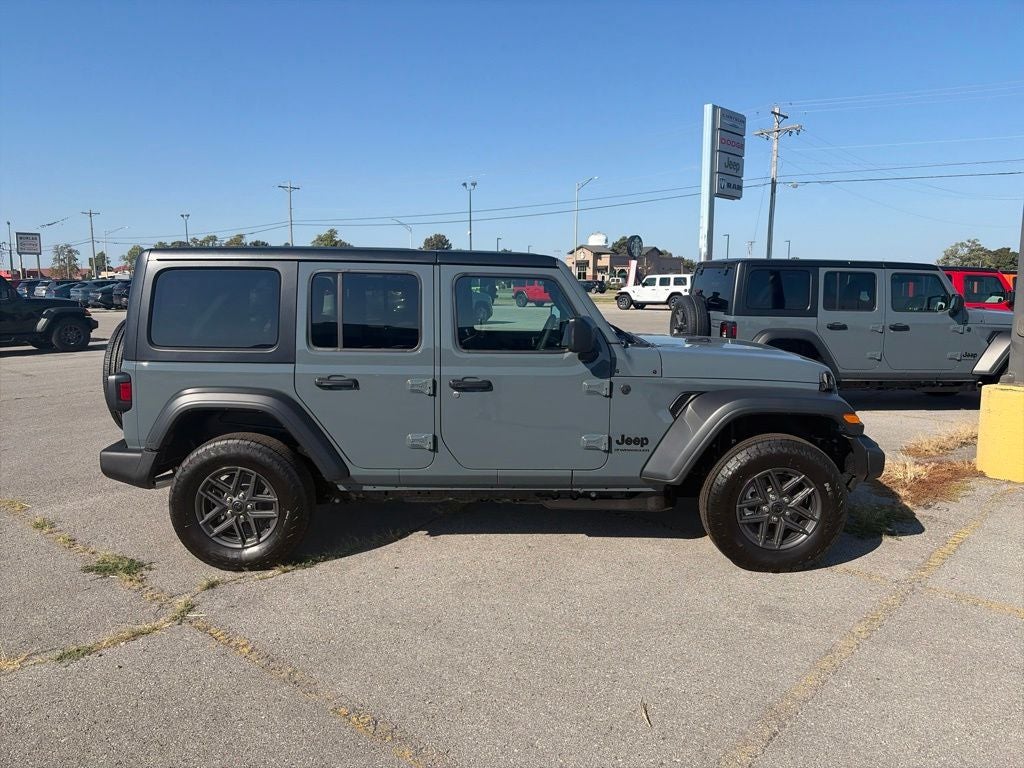 2026 Jeep Wrangler 4-Door Sport RHD 4x4