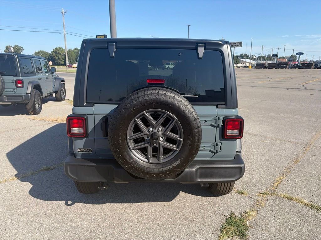 2026 Jeep Wrangler 4-Door Sport RHD 4x4
