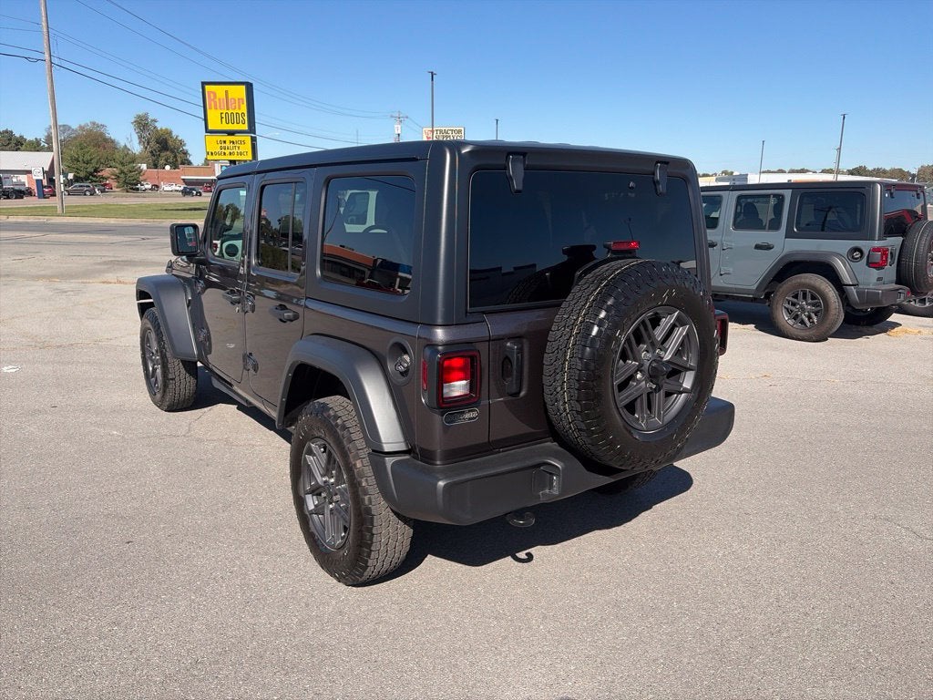 2026 Jeep Wrangler 4-Door Sport RHD 4x4