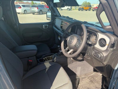 2026 Jeep Wrangler 4-Door Sport RHD 4x4