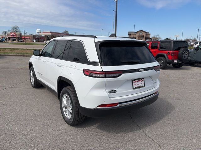 2026 Jeep Grand Cherokee GRAND CHEROKEE LAREDO 4X2