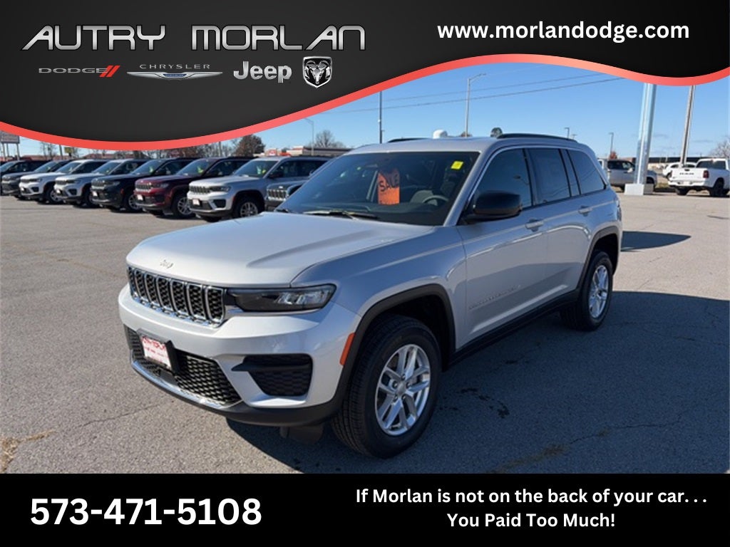 2025 Jeep Grand Cherokee GRAND CHEROKEE LAREDO X 4X4