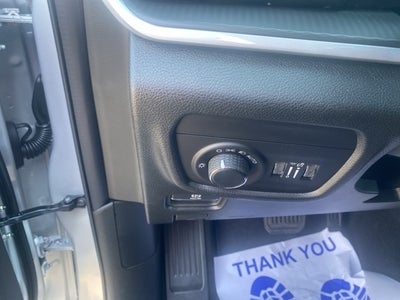 2025 Jeep Grand Cherokee GRAND CHEROKEE LAREDO 4X4