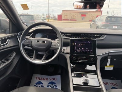 2026 Jeep Grand Cherokee GRAND CHEROKEE LAREDO 4X4