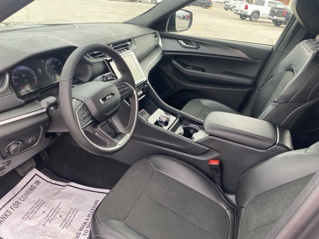 2025 Jeep Grand Cherokee GRAND CHEROKEE ALTITUDE 4X4