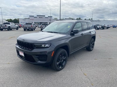 2025 Jeep Grand Cherokee GRAND CHEROKEE ALTITUDE 4X4