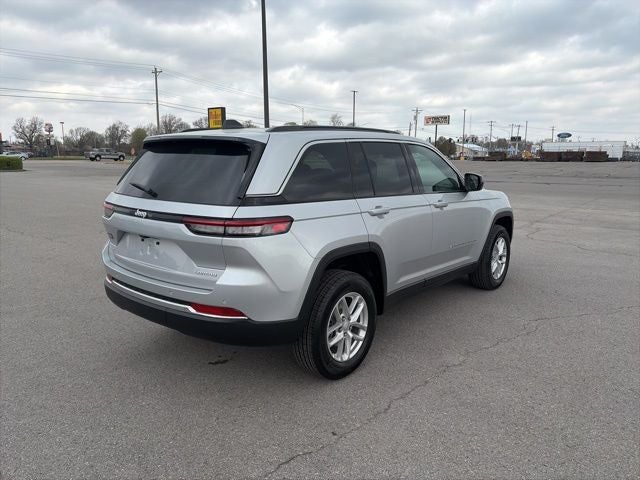 2026 Jeep Grand Cherokee GRAND CHEROKEE LAREDO 4X4