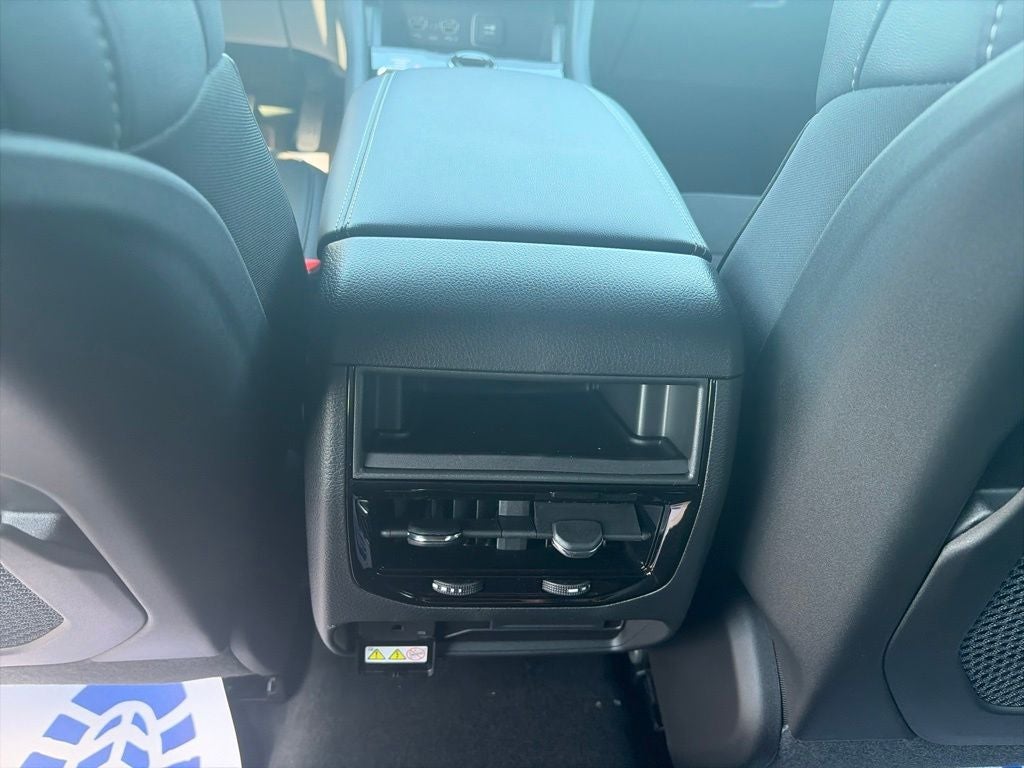 2027 Jeep Grand Cherokee GRAND CHEROKEE LAREDO ALTITUDE 4X4