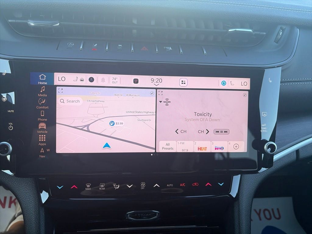 2027 Jeep Grand Cherokee GRAND CHEROKEE LAREDO ALTITUDE 4X4