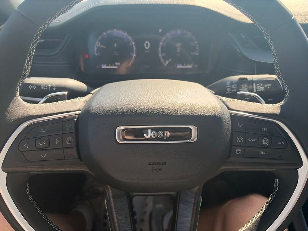 2026 Jeep Grand Cherokee GRAND CHEROKEE LAREDO ALTITUDE 4X4