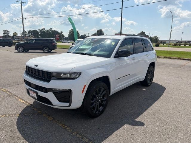 2026 Jeep Grand Cherokee GRAND CHEROKEE LIMITED RESERVE 4X4