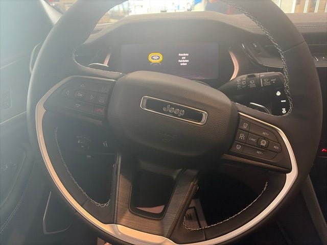 2026 Jeep Grand Cherokee GRAND CHEROKEE LIMITED RESERVE 4X4