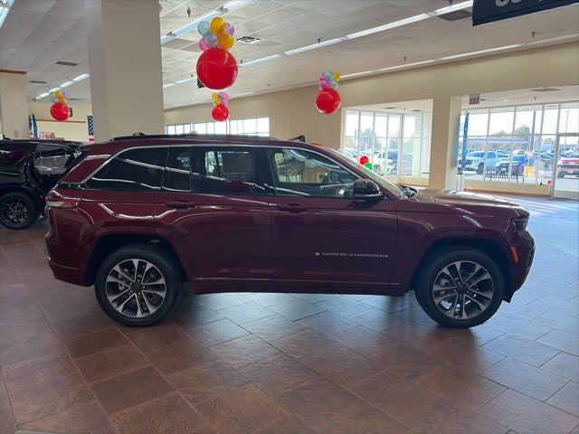2025 Jeep Grand Cherokee GRAND CHEROKEE OVERLAND 4X4