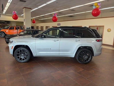2026 Jeep Grand Cherokee GRAND CHEROKEE SUMMIT 4X4