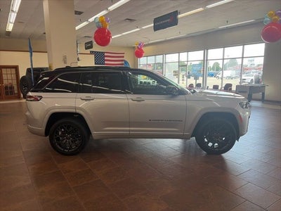 2026 Jeep Grand Cherokee GRAND CHEROKEE SUMMIT 4X4
