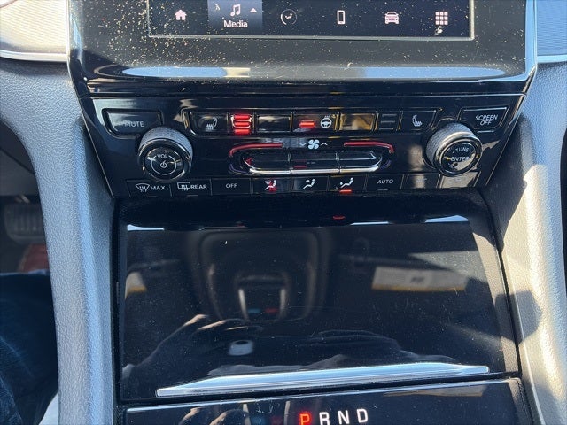 2024 Jeep Grand Cherokee L Altitude 4x4