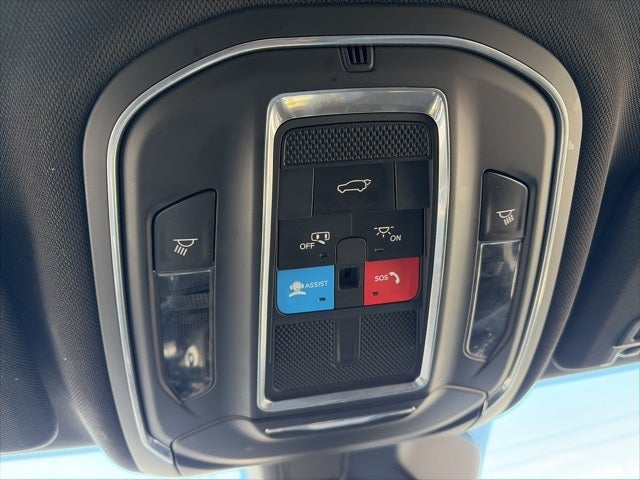 2024 Jeep Grand Cherokee L Altitude 4x4