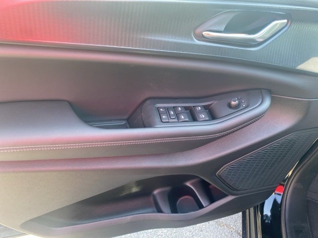 2025 Jeep Grand Cherokee GRAND CHEROKEE L LAREDO X 4X4