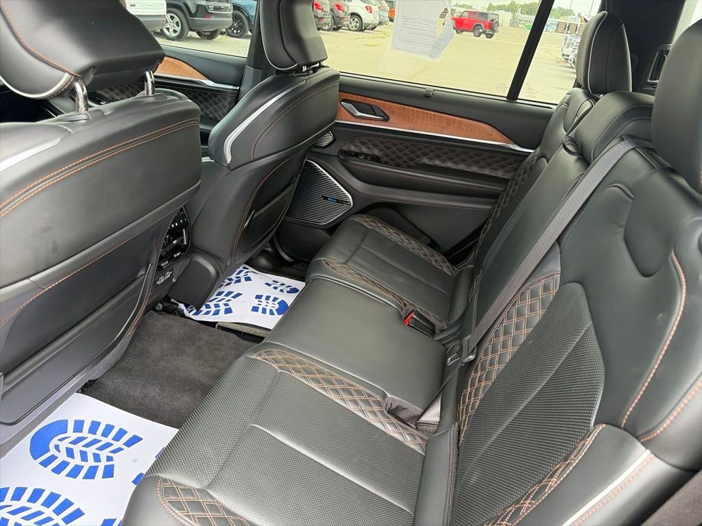 2021 Jeep Grand Cherokee L Summit Reserve 4x4