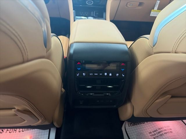 2026 Jeep Grand Cherokee GRAND CHEROKEE L SUMMIT 4X4