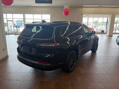 2026 Jeep Grand Cherokee GRAND CHEROKEE L SUMMIT 4X4